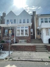 Building Photo - 6205 Mershon St