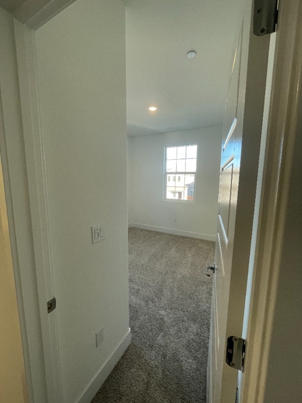 Building Photo - 4803 Lukella Dr