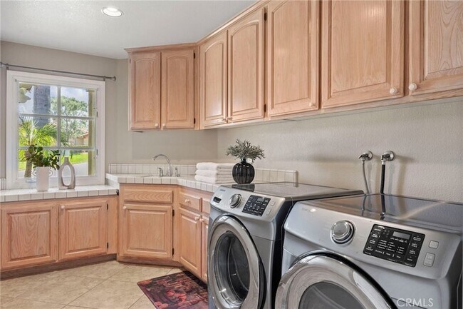 Building Photo - 31396 Lake Vista Cir