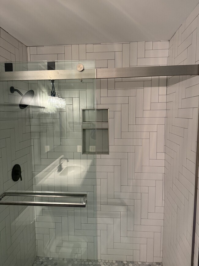 Building Photo - 1413 Quail Run