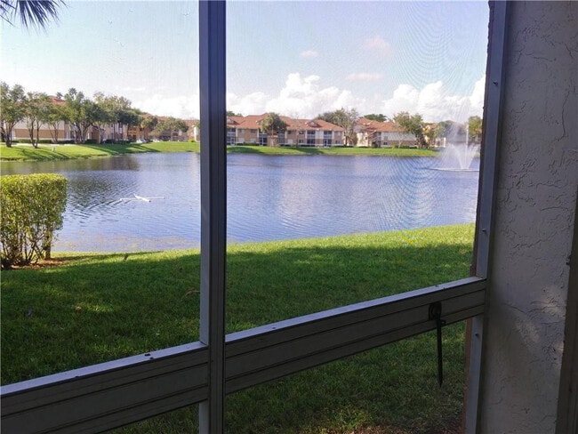 Building Photo - 705 NW 91st Terrace