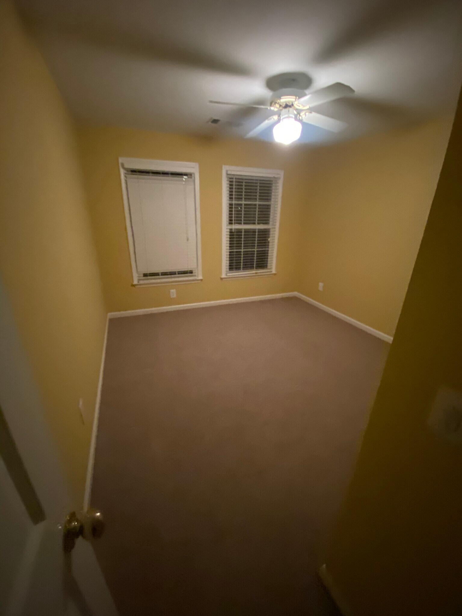 Building Photo - 4440 Pinehollow Ct