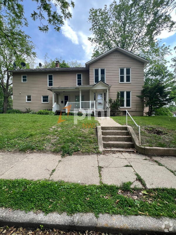 Building Photo - 602 Indiana Ave