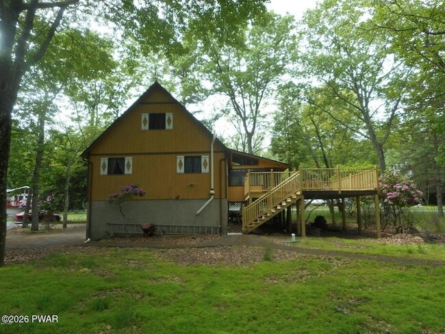Building Photo - 159 Spring Dr