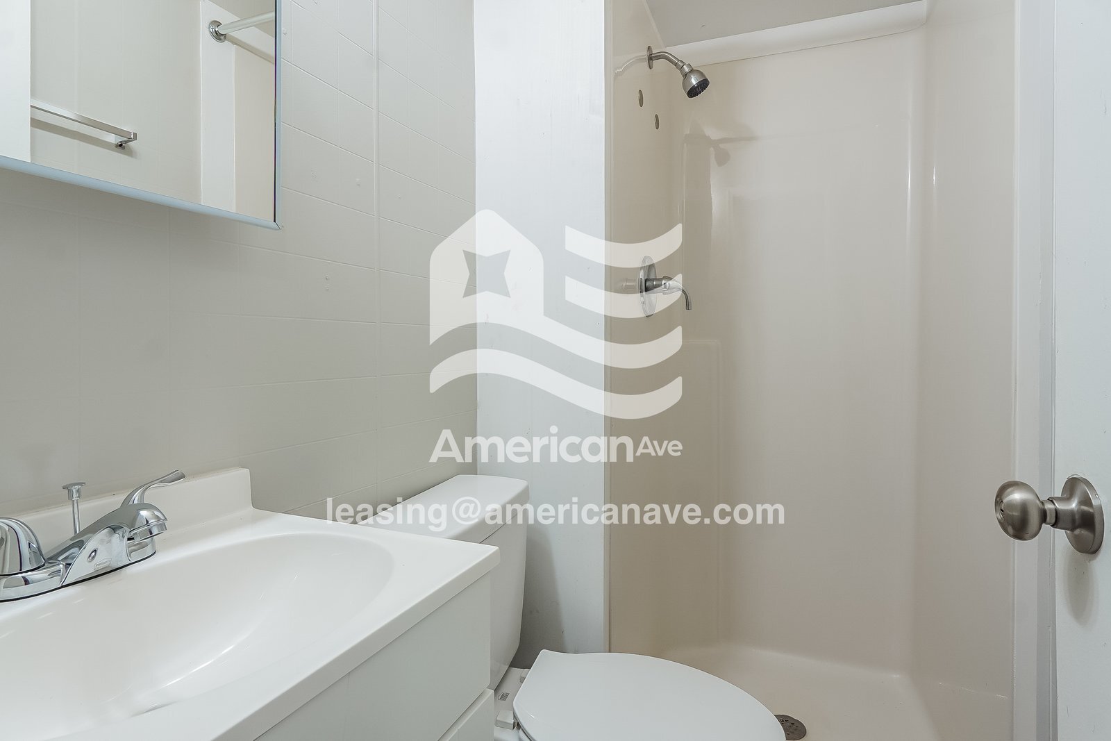 Building Photo - 1405 18th Pl SW