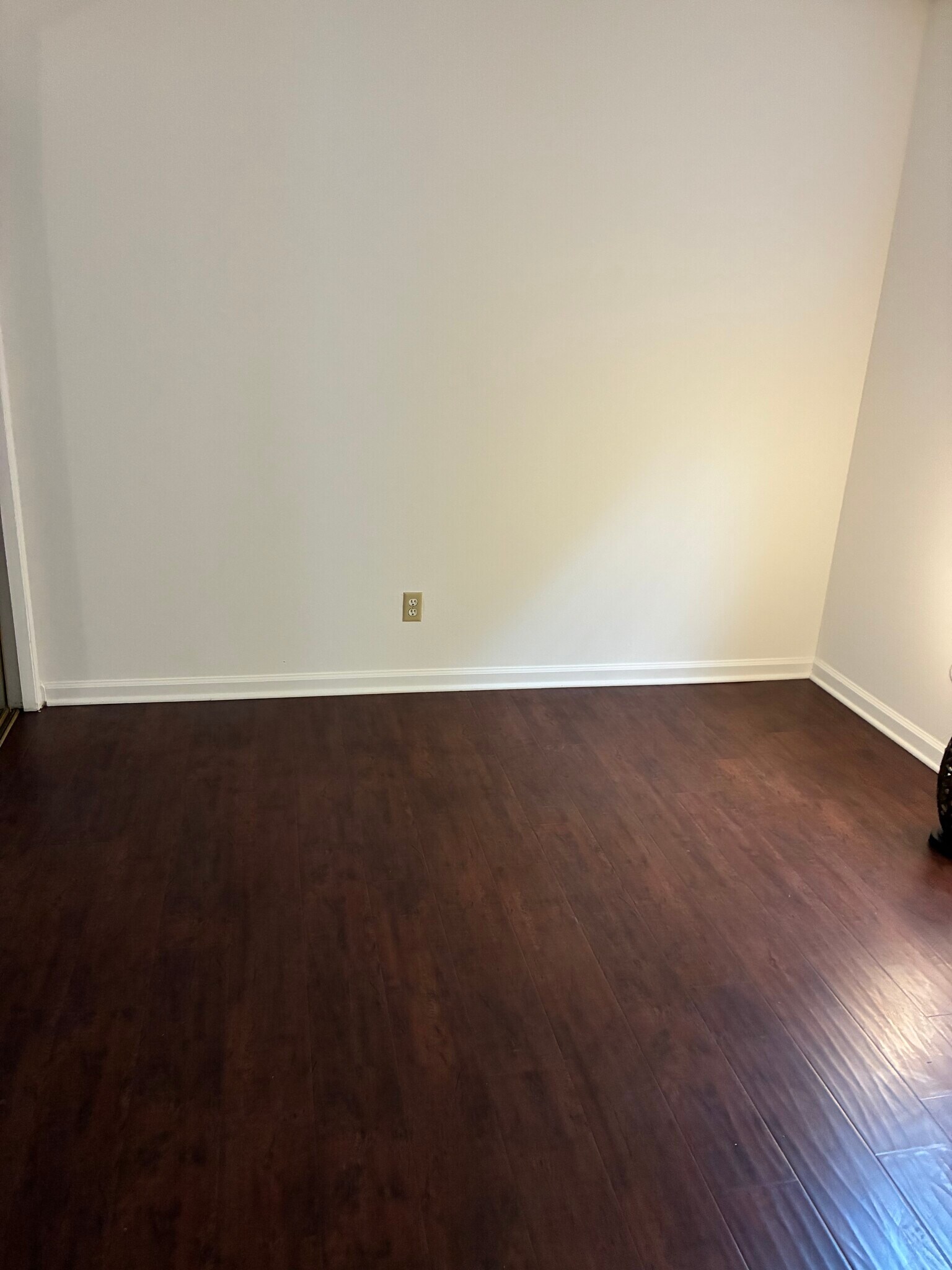 Building Photo - 4424 Edenhurst Ave