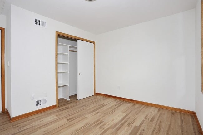 Building Photo - 1150 70th St