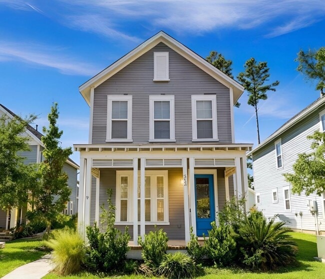 Building Photo - 313 Oak Bend St