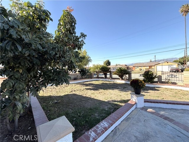 Building Photo - 4839 Grand Ave