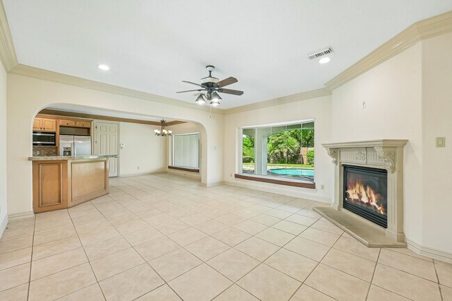 Building Photo - 1611 Copperas Cove