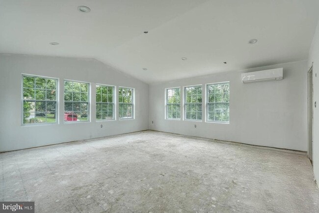 Building Photo - 5808 Meridale Rd