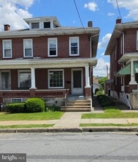 Building Photo - 1340 Fern Ave