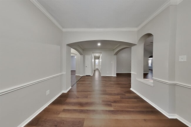 Building Photo - 16926 Pheasant Ridge Dr