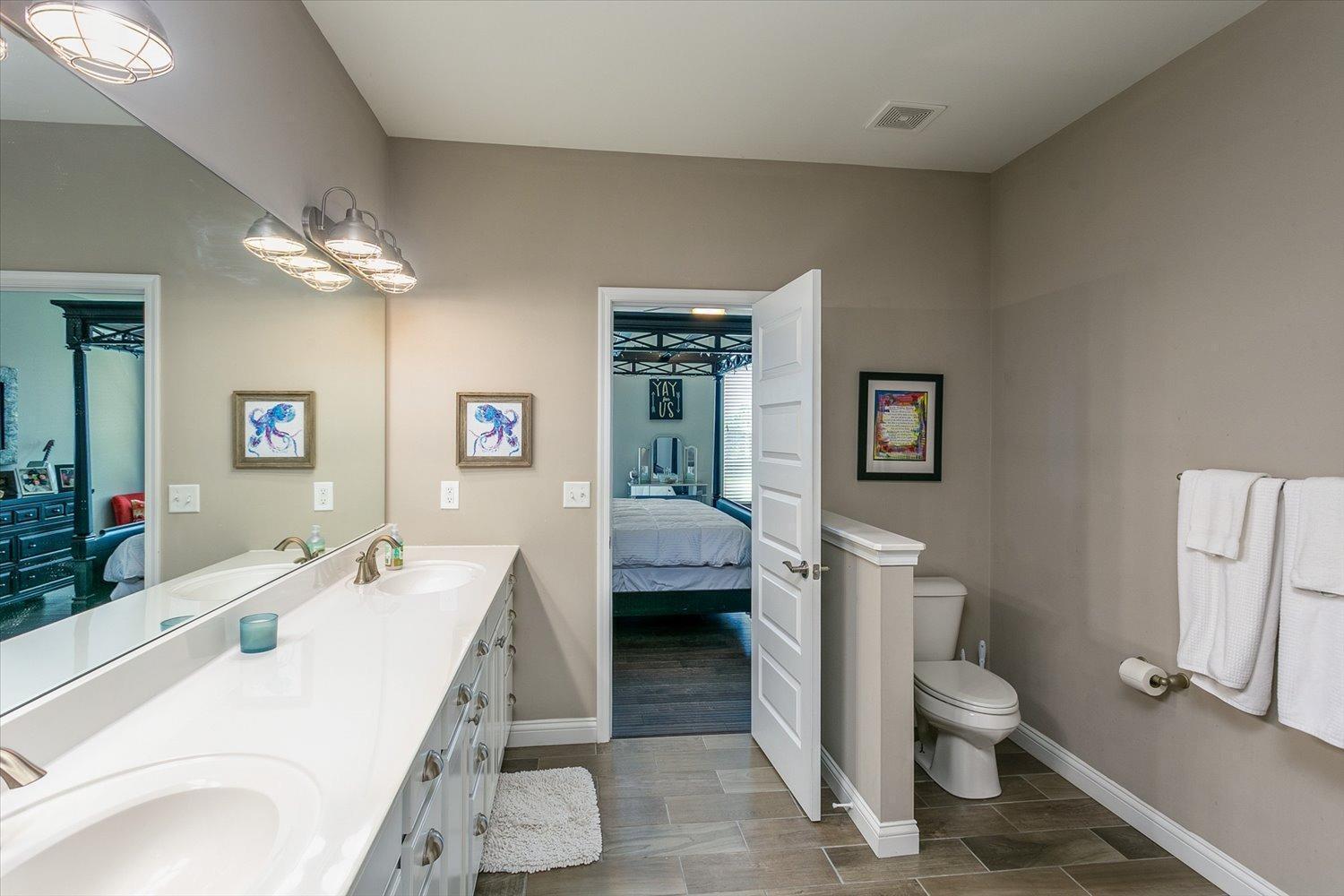 Building Photo - 5107 Elm Leaf Trl