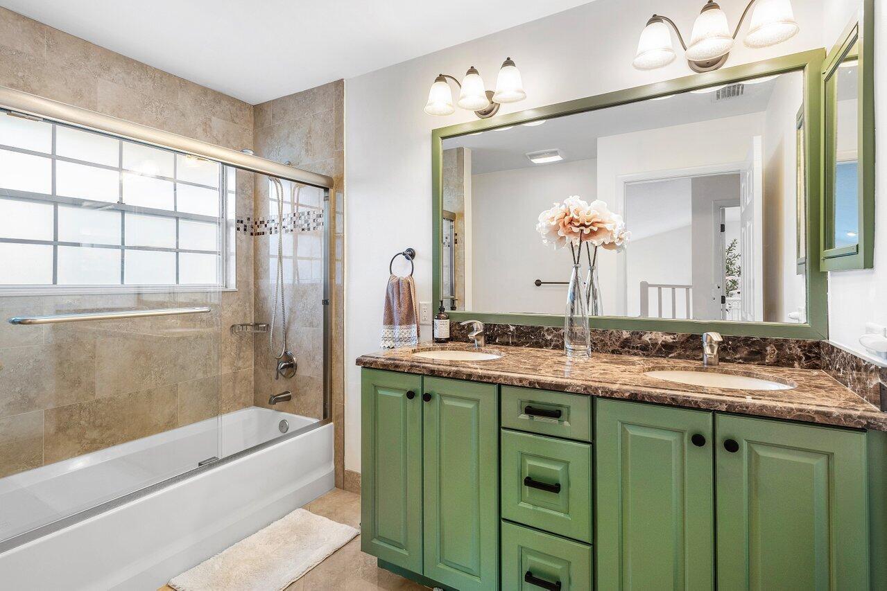 Building Photo - 5120 Coronado Rdg