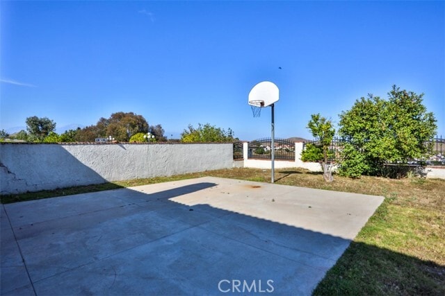 Building Photo - 1736 Derringer Ln