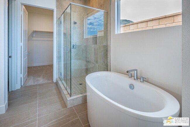 Building Photo - 2651 Lavender Ln