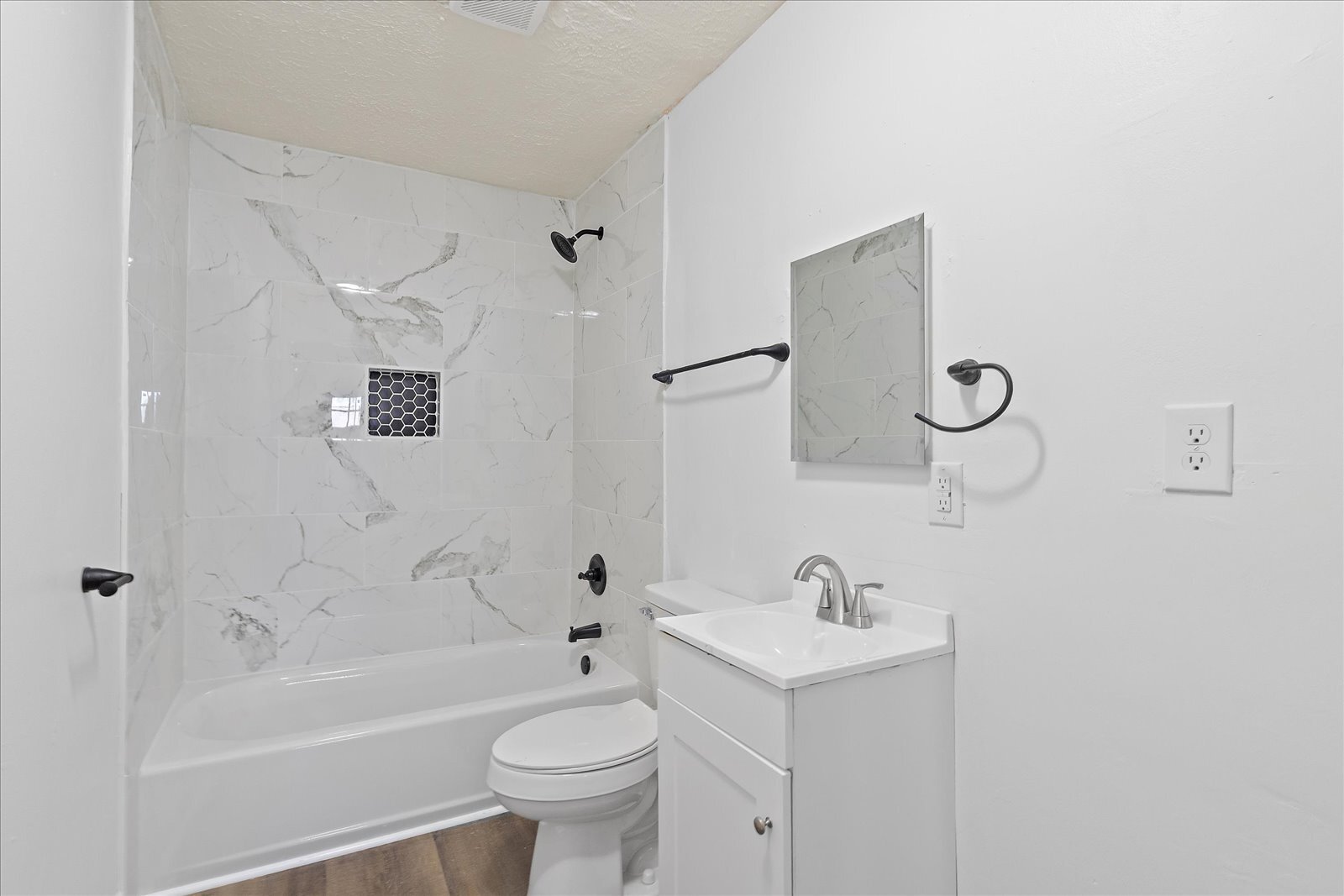 Building Photo - 2800 Curtis St