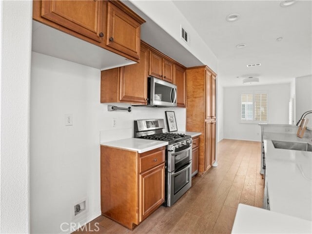 Building Photo - 1309 Songbird Way