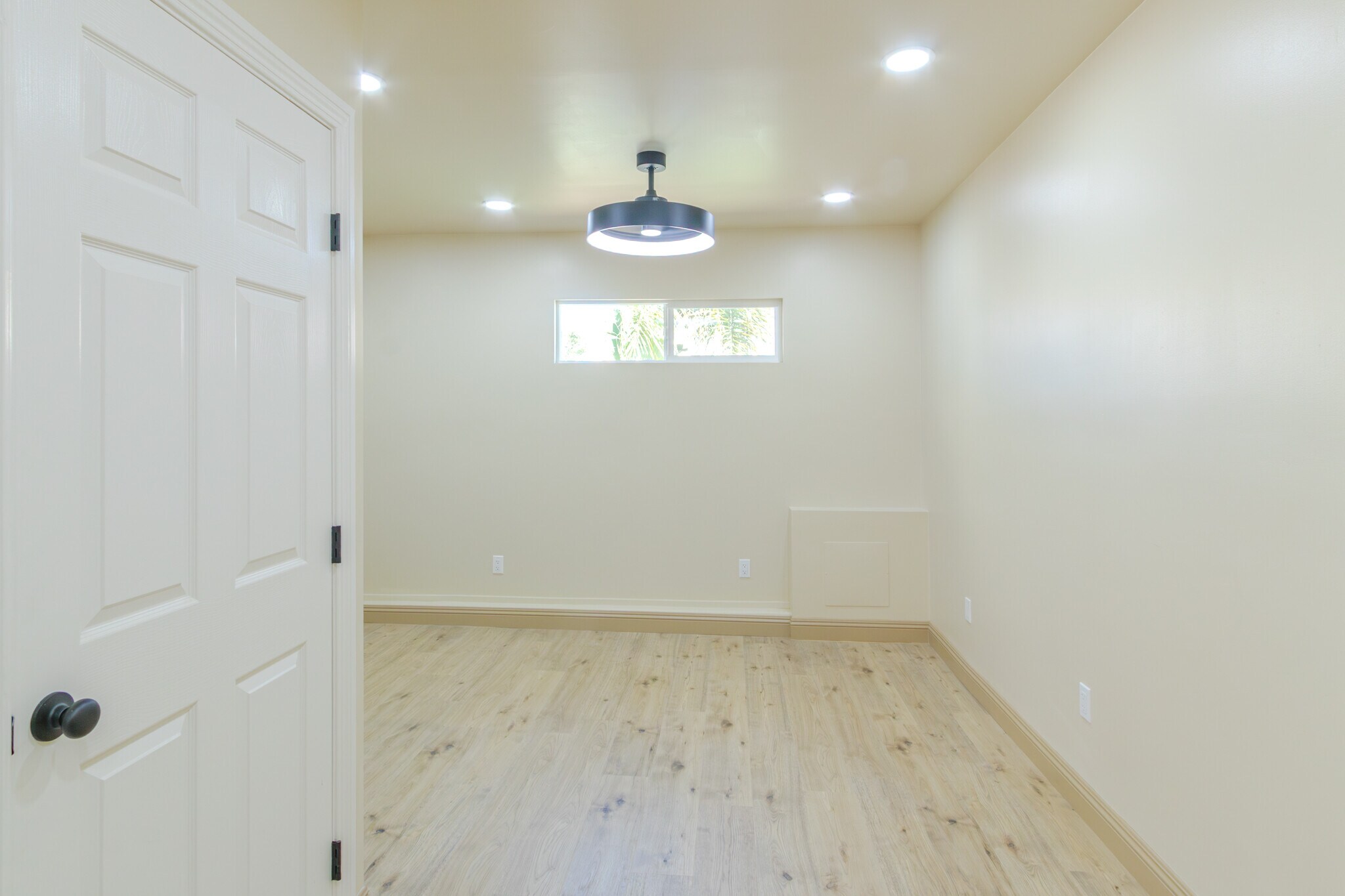 Building Photo - 1174 Sea Strand Ln