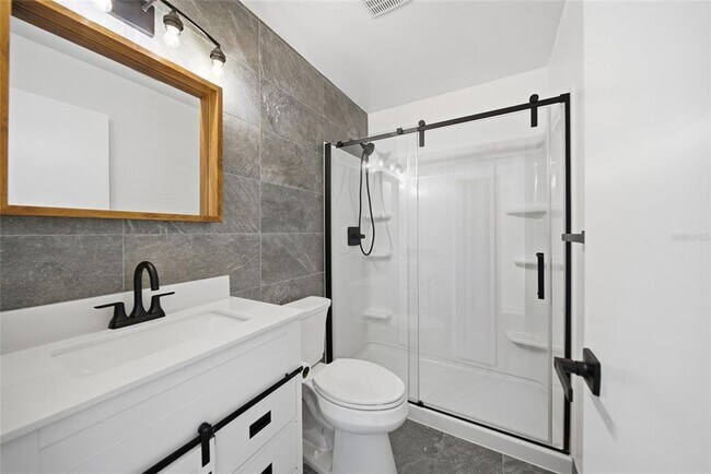 Building Photo - 34815 Gardenia Way