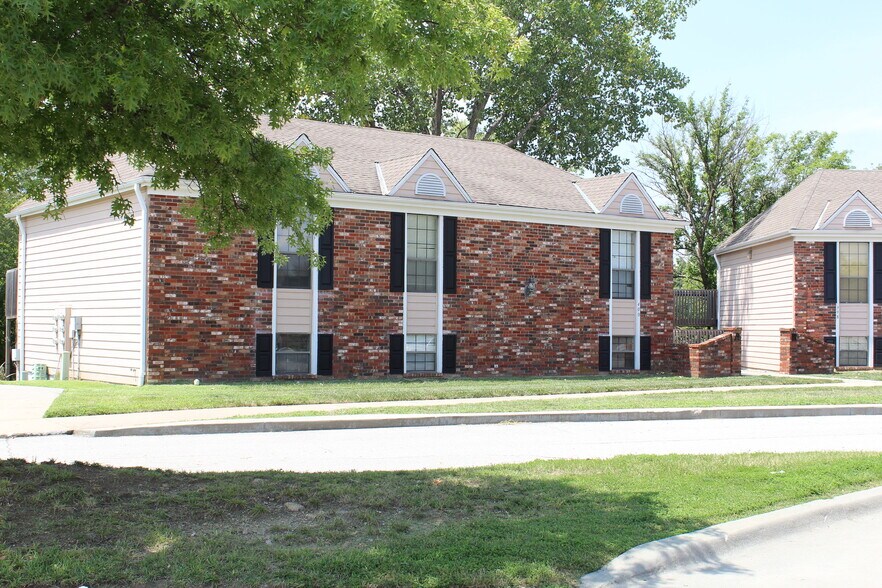 Martin Apartments 301 Marshall Rd Platte City MO 64079 Apartment Finder