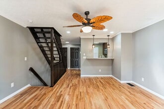 Building Photo - 1794 Bennigan Dr