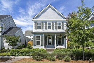 Building Photo - 337 Watergrass St