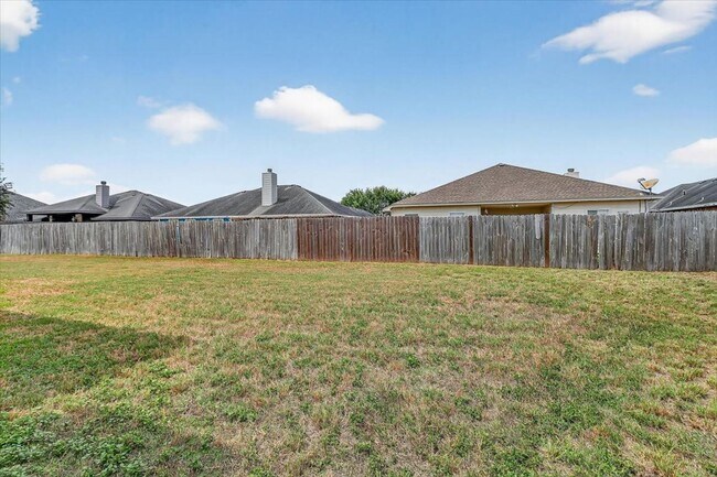 Building Photo - 6901 Windy Cove Cir