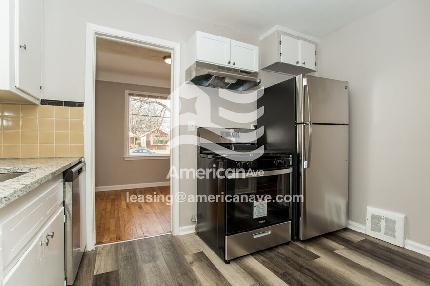 Building Photo - 505 S Campbell Rd