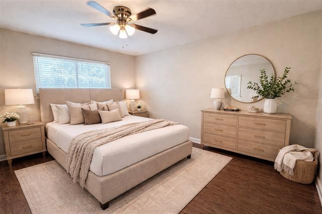 Building Photo - 4023 N Hall St