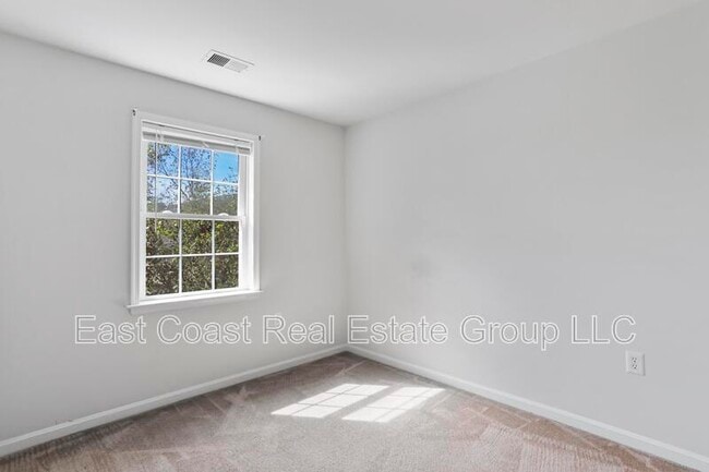 Building Photo - 21 Ritter Dr