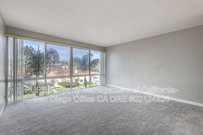 Building Photo - 4944 Cass St