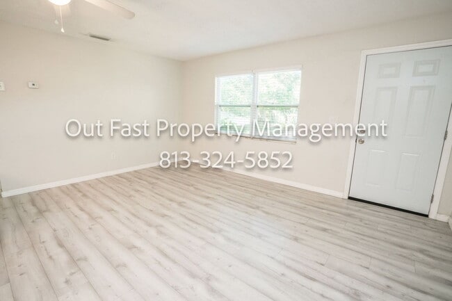 Building Photo - 430 3rd Ave