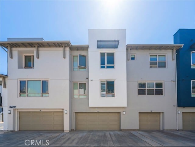 Building Photo - 5402 W 149th Pl