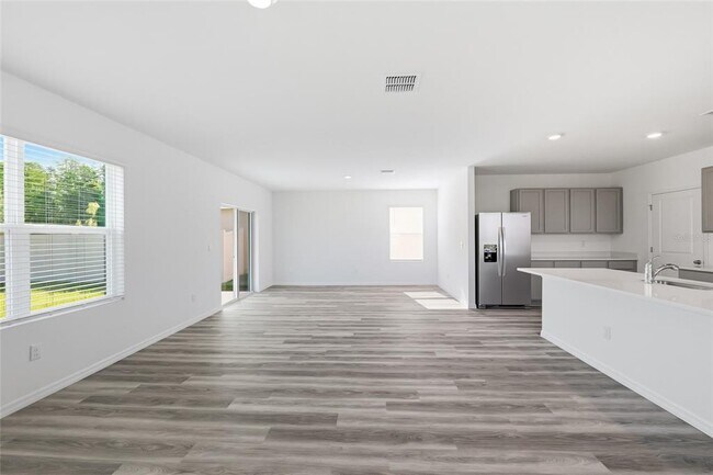 Building Photo - 17786 Acorn Drop Rd
