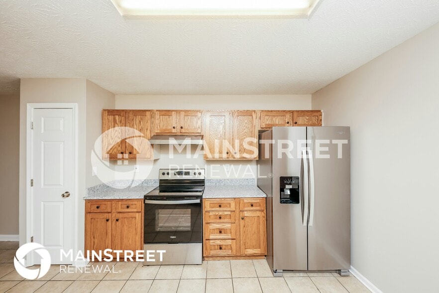 Building Photo - 706 Squirrels Nest Ct