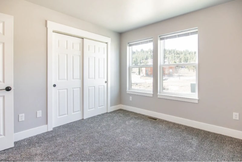 Building Photo - 2298 Deerfield Ln