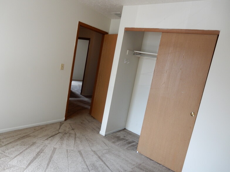 Building Photo - 67 Chittenden Ave