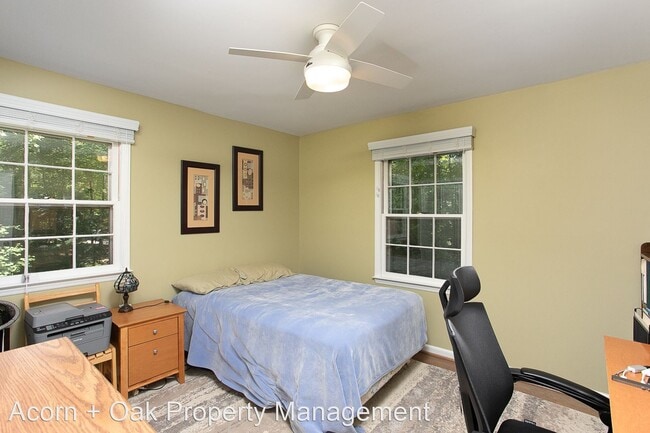 Building Photo - 3 br, 2 bath House - 115 Bruton Drive