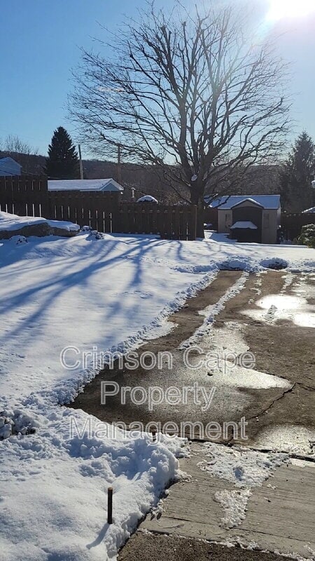 Building Photo - 503 Smith St