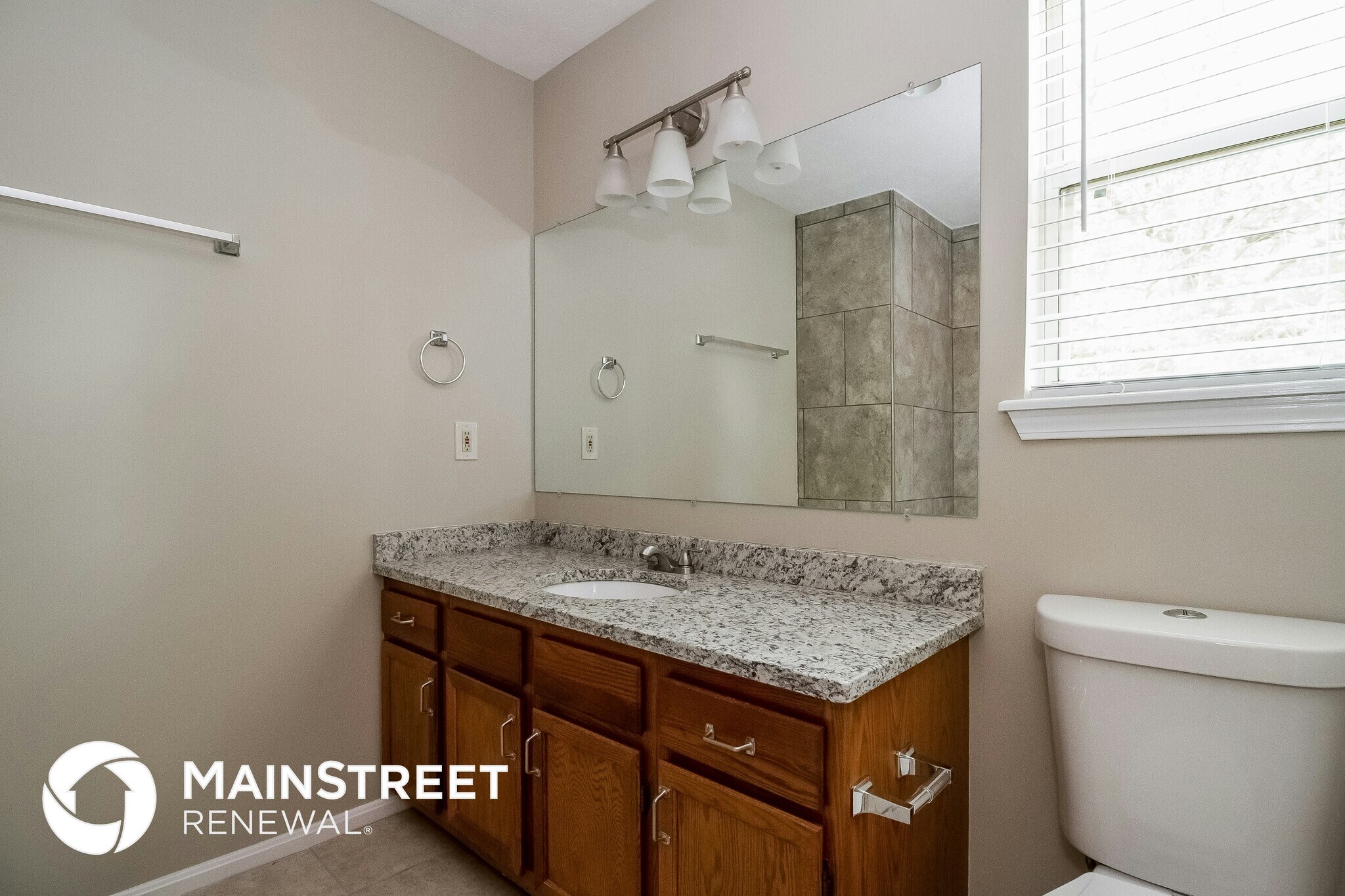 Building Photo - 516 Church Ln