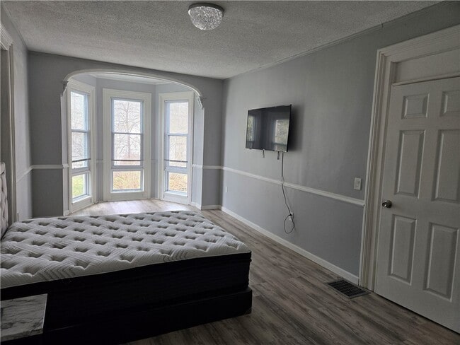 Building Photo - 2366 Spencerport Rd