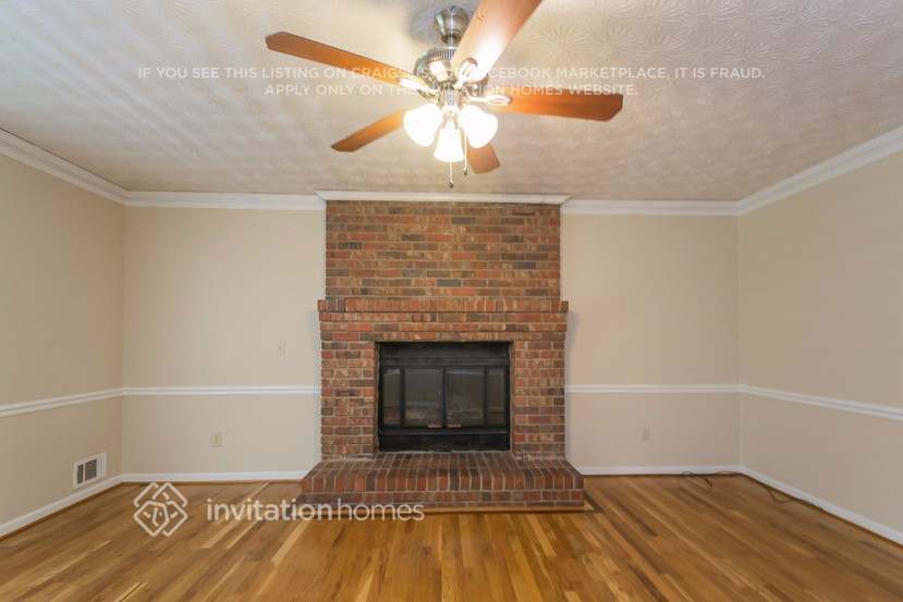 Building Photo - 4333 Alison Jane Dr NE