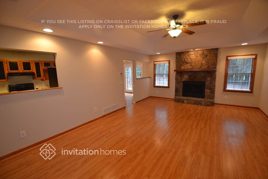 Building Photo - 2110 Amber Creek Dr