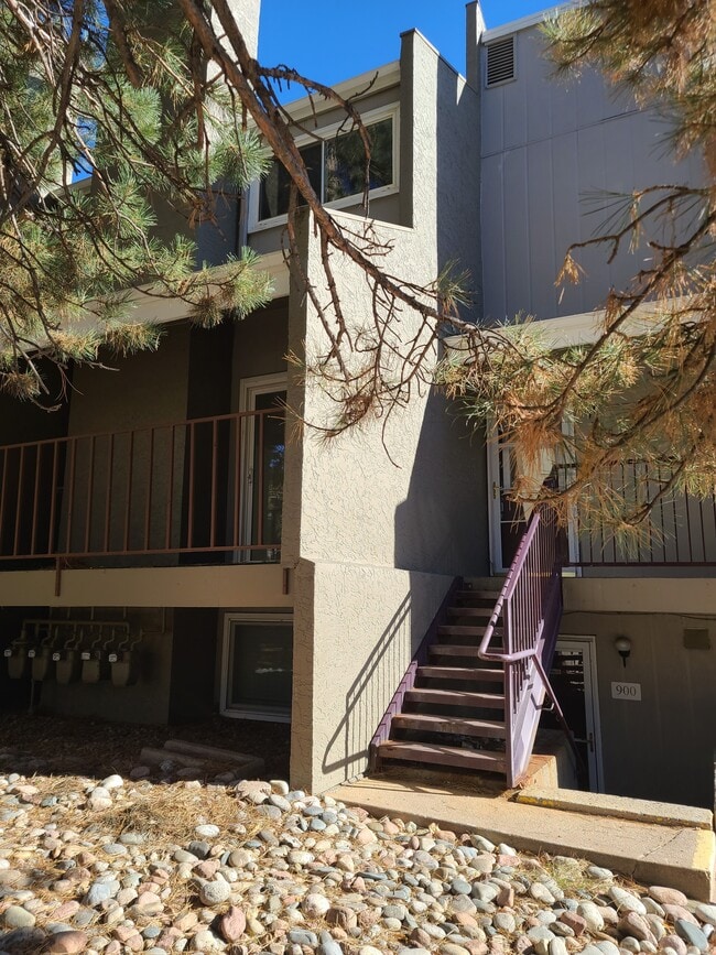 Building Photo - 5300 E Cherry Creek S Dr