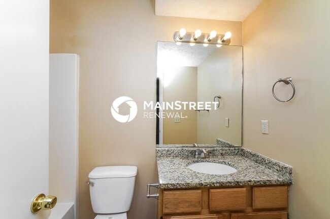 Building Photo - 4005 Chenwood Ln