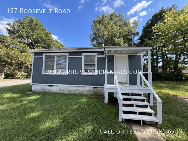 Primary Photo - 157 Roosevelt Rd