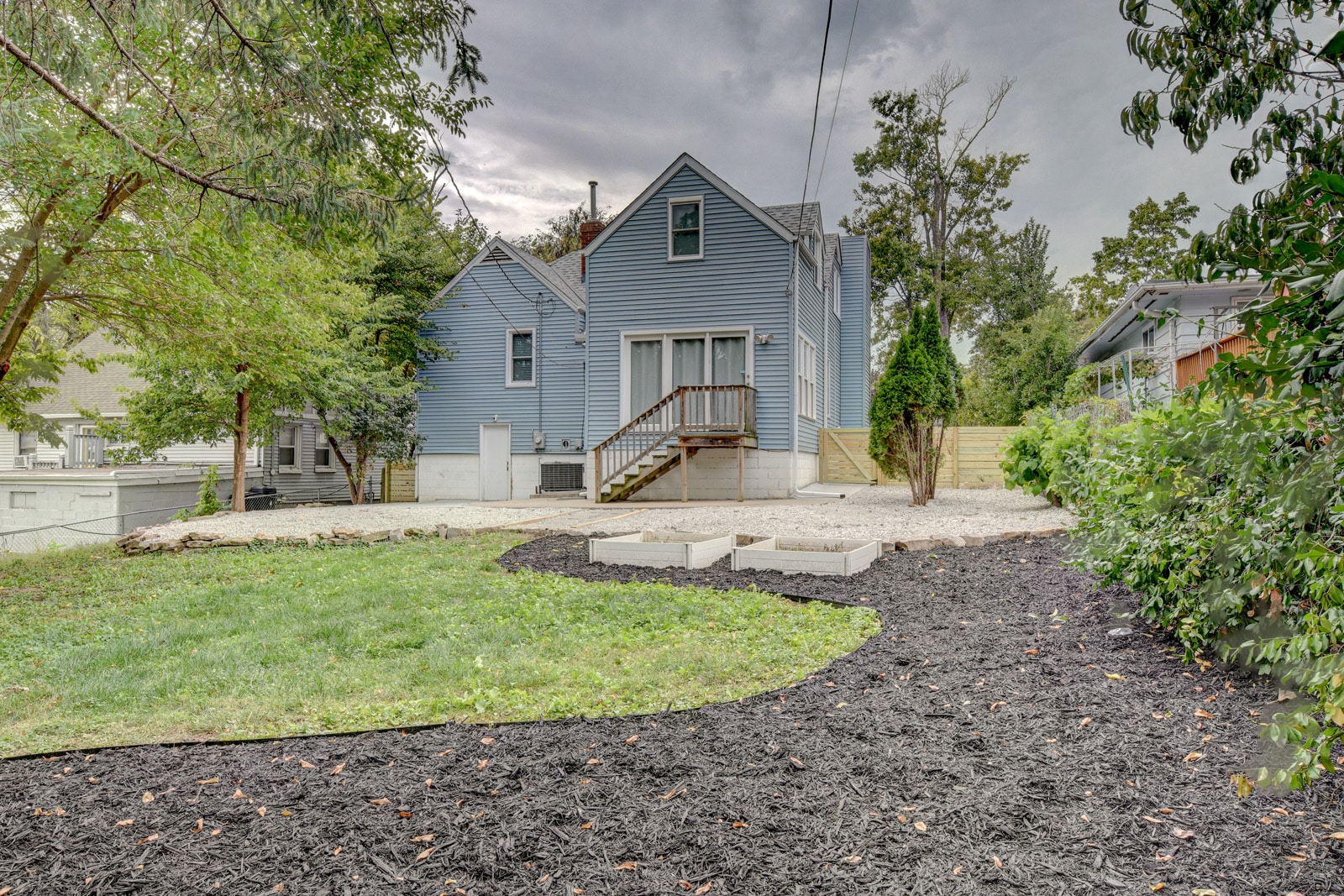 Building Photo - 705 N 75th St