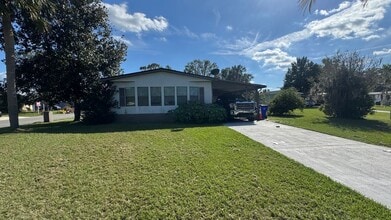 Building Photo - 2310 Lakota Ln